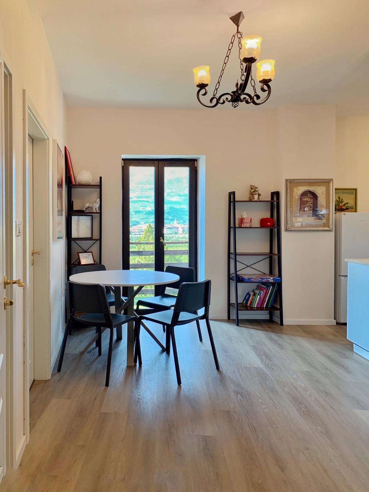G-House Modernes Apartment Mit Tollem Ausblick Riva del Garda Exterior photo